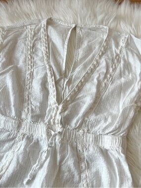 abercrombie kids White Textured Lace-Trim Swim Coverup
